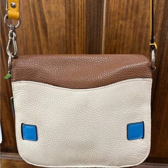 Coach Swagger Crossbody Leather Purse - Picture 3 of 9